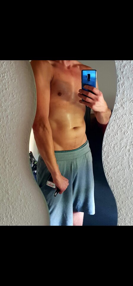 Screenshot_20211119-230755_Photos.jpg - Tom7145