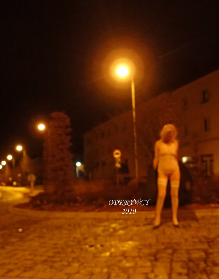 Niewyraźne ale miejsce i atmosfera się liczy :) - Odkrywcy2010