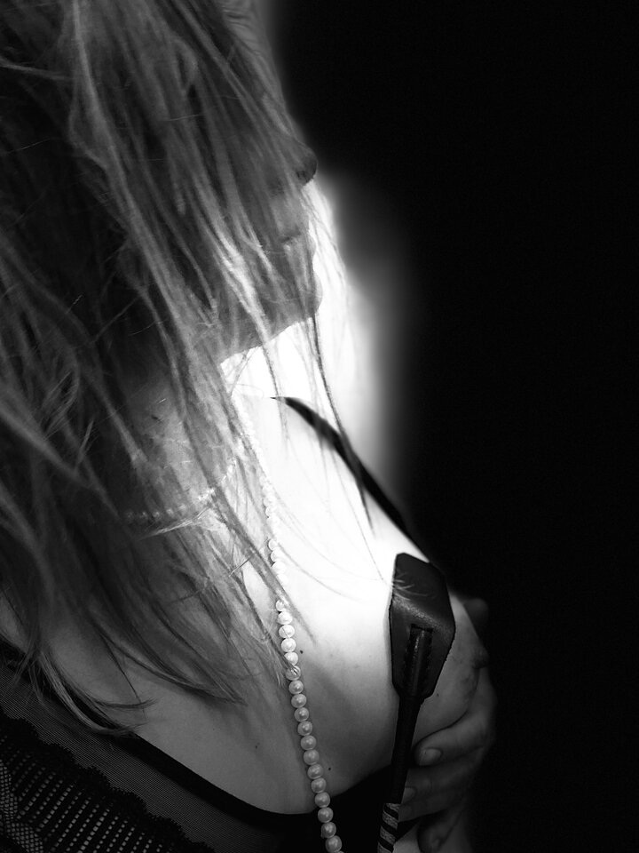 A5F9D323-3E6A-44A3-8DA4-F98F00EF51E7.jpeg - Paramedics