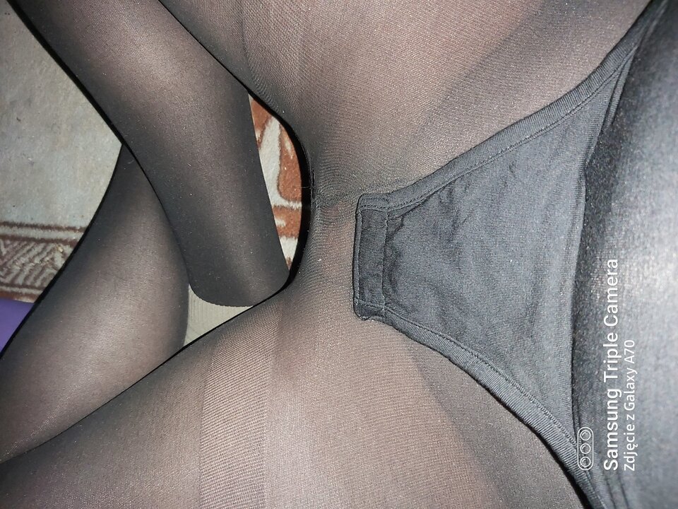 16386299500515873523291429182100.jpg - Socksfeetxxx