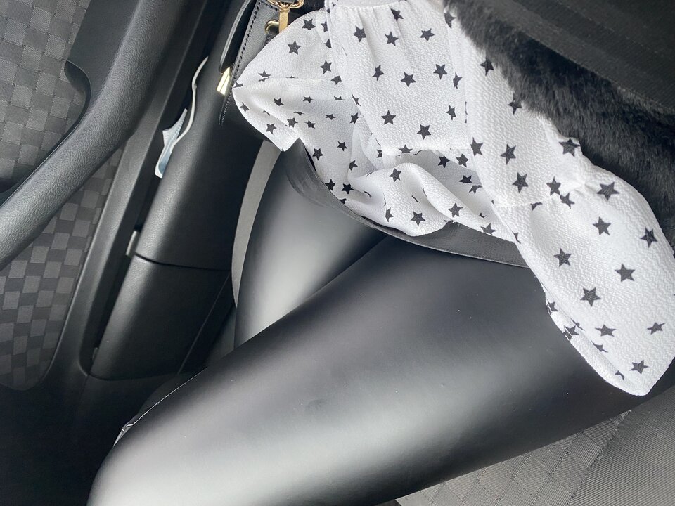 ABEFB8A7-E147-46B5-B3E7-C1774752EFF8.jpeg - Ulegla4m1k