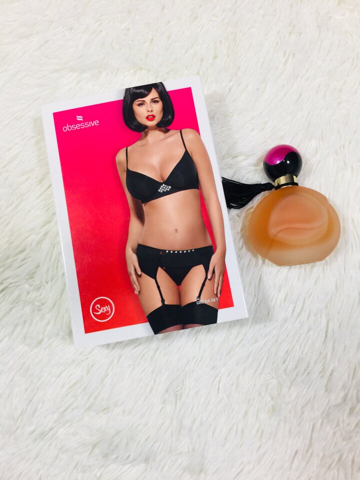 8DCD3D97-457E-4359-AED1-EDD5F247D0DE.jpeg - SexiFlexi666