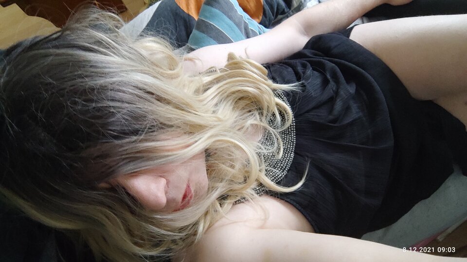 IMG_20211208_090259_TIMEBURST2.jpg - juliadada