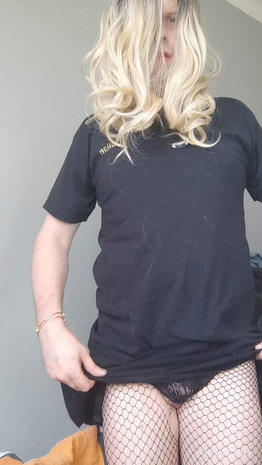 IMG_20211208_142110_TIMEBURST25.jpg - juliadada