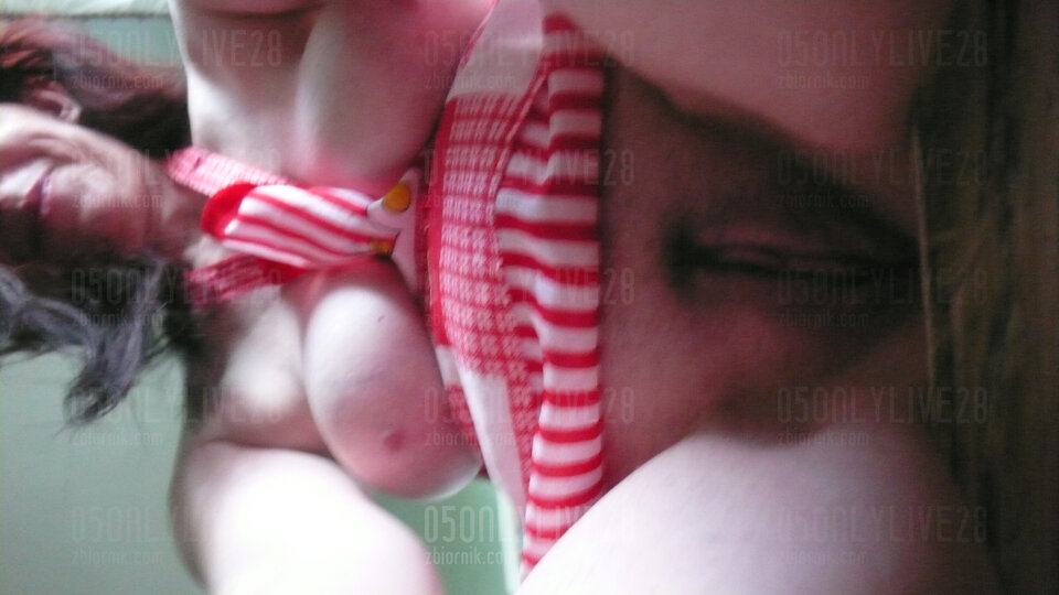 019.JPG - 05oNlYlivE28