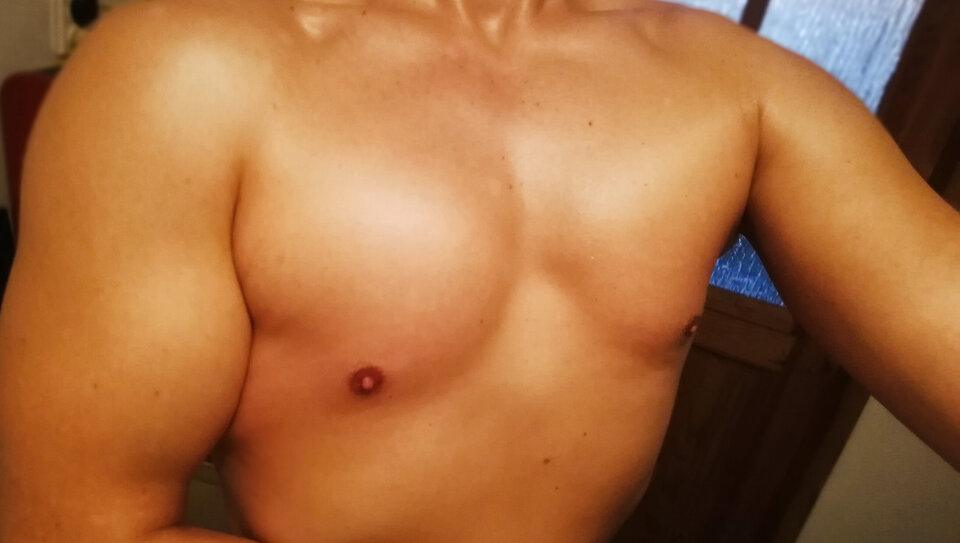 Lumii_20211120_071832017.jpg - Alerobok789