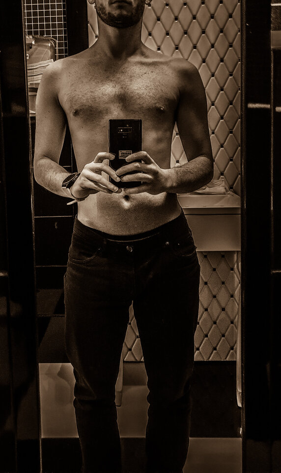 Lustereczko powiedz…. - We_know_HTML