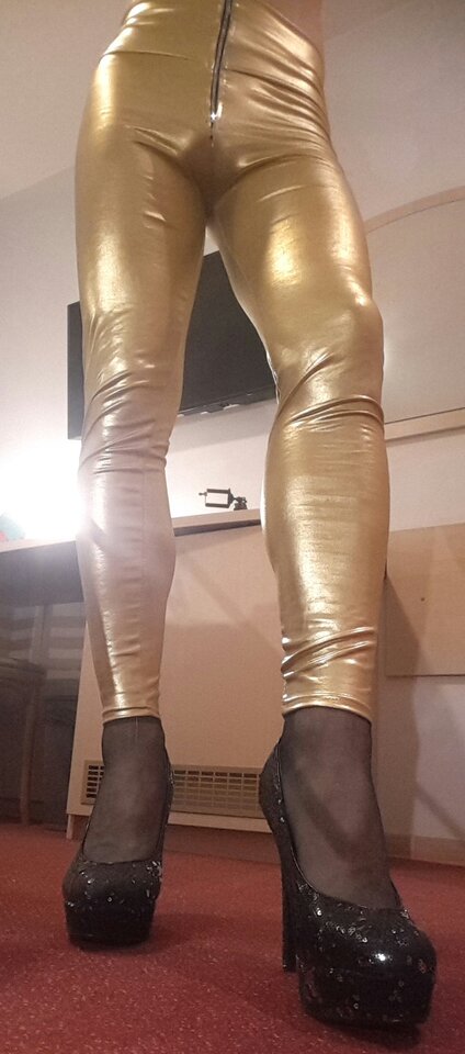 2021-11-30 19.30.42.jpg - Active_Lady