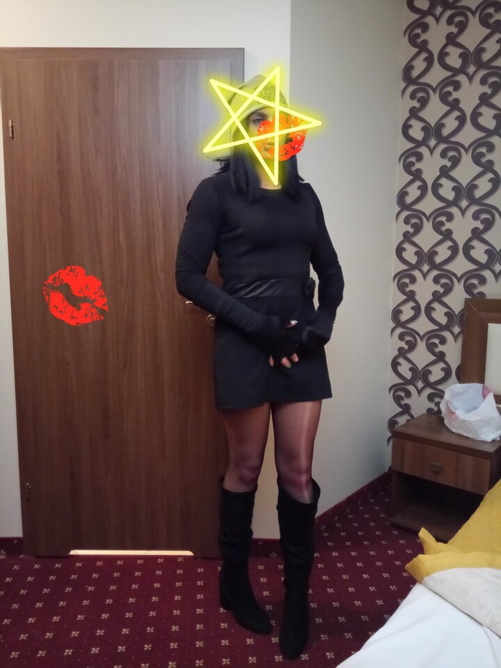 selfiecamera_2021-08-08-10-27-08-214.jpg - liketr