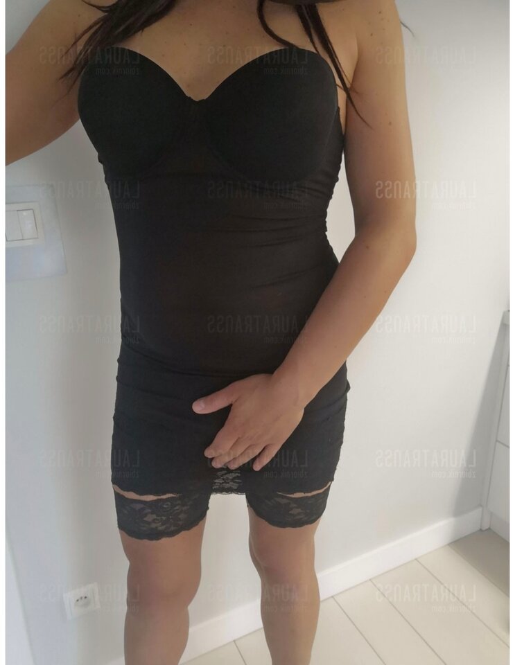 Screenshot_20211220-185619_Chrome.jpg - LauraTranss