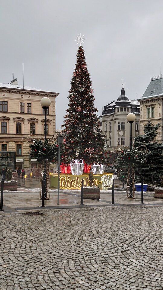 Bielsko-Biała najpierw rynek a potem Sauna Cezar - KleczePrzedNim23