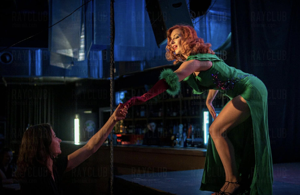 Sylwester w Ray Clubie - pokaz burleski ! - RayClub