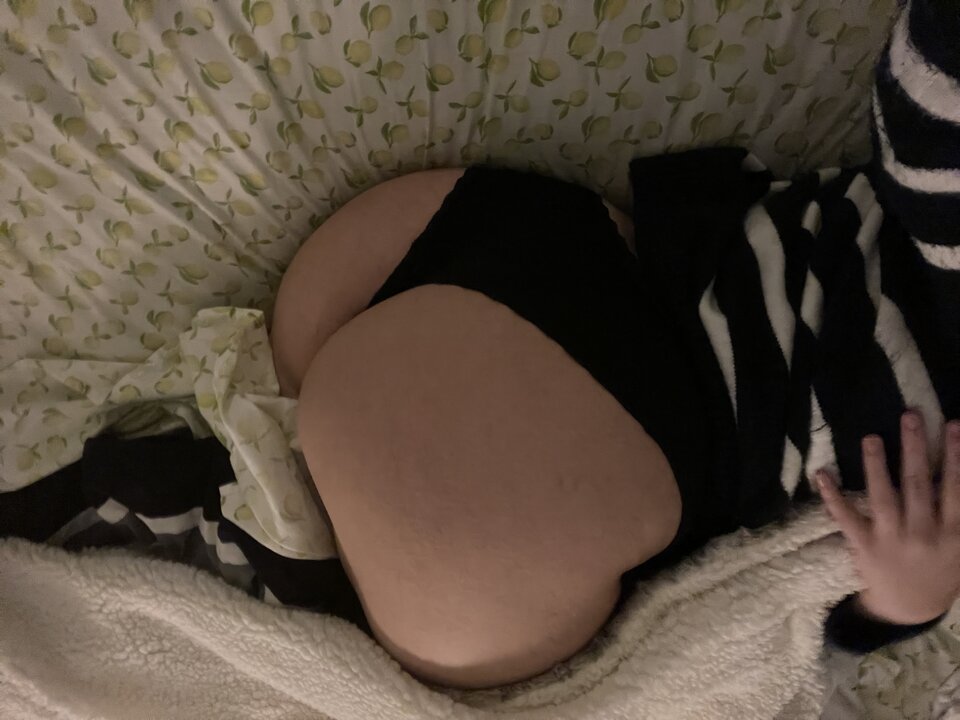 1228205C-23E5-4DA2-AC29-48BF17D37D80.jpeg - MlodaParkaWAW