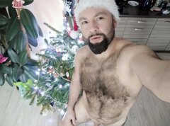 Nagi Mikołaj z pełnym workiem!