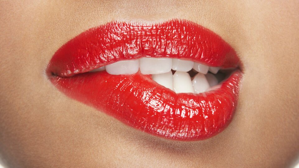 0F9F6BE4-27D4-4515-9423-DA7C4D38D2B0.jpeg - Red_lips83
