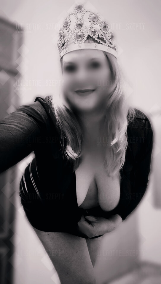 Point Blur_Jan032022_104523.jpg - Wilgotne_szepty