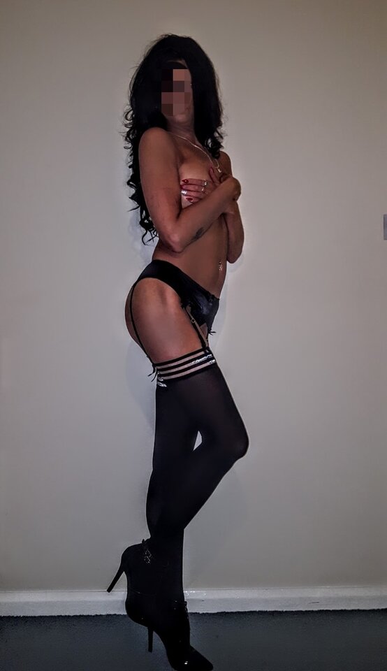 1641764243756.jpg - HornyCouple9999