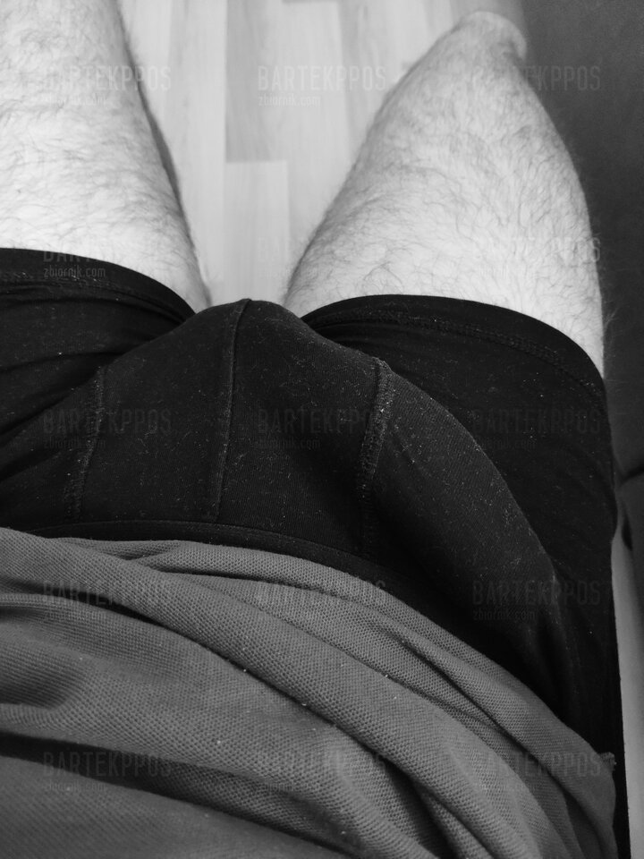 Cały dzień "coś" nie daje mi pracować 😉 - bartekppos