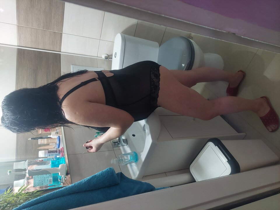 20220108_203000.jpg - Agnes_and_Jarrod