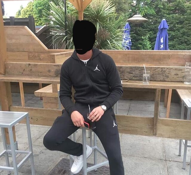 dyskretny_obserwator