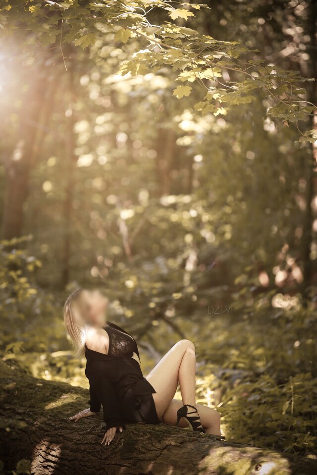 Point Blur_Jan252022_212318.jpg - NiuniaZMisiem