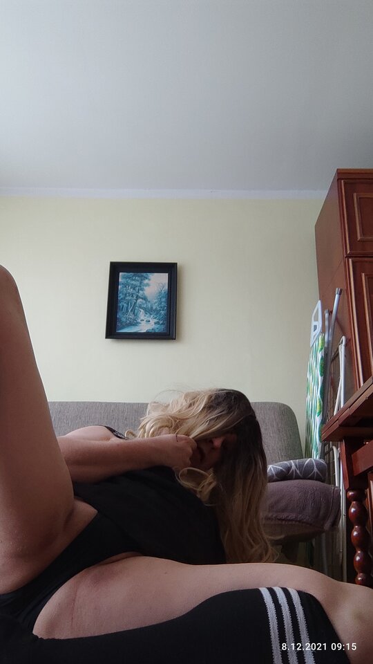 IMG_20211208_091354_TIMEBURST16.jpg - juliadada