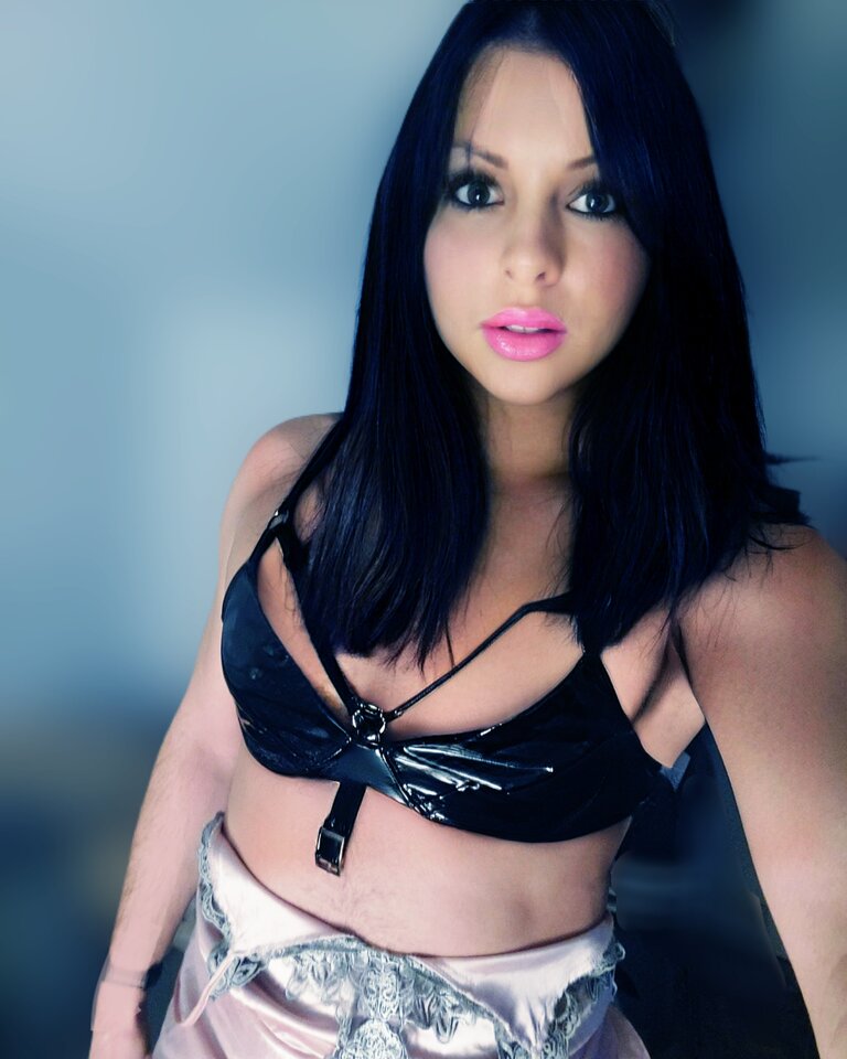 15.jpg - MonikaSatyna