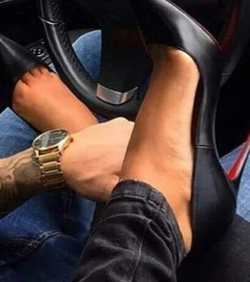 Screenshot_20220202-102812_Tinder.jpg - Od_Czasu_Do_Czasu