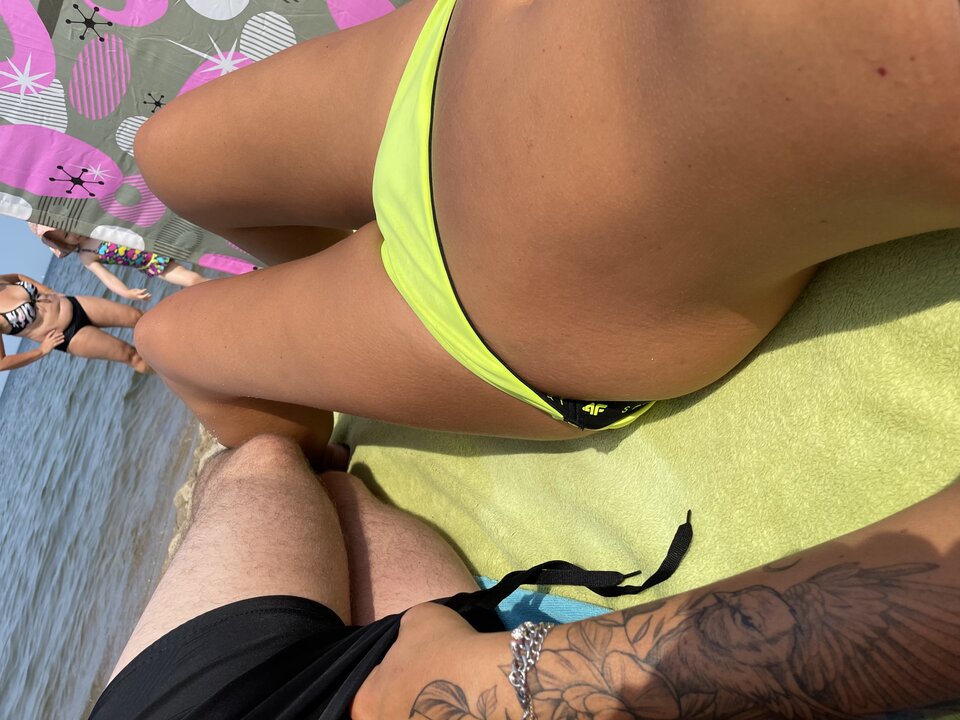 356D5DCE-DF7A-4B51-99A4-57B28D485B9F.jpeg - Sexocholicy3m