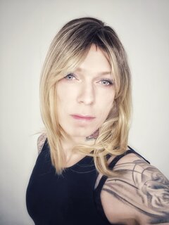 retouch_1643002596944-01.jpeg