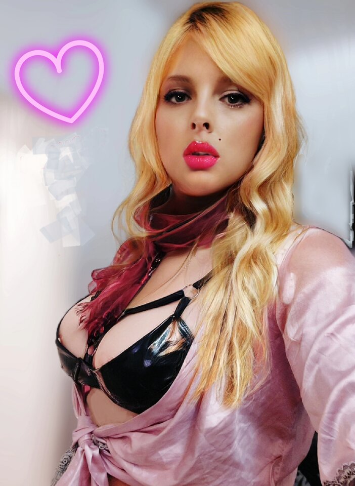 680.jpg - MonikaSatyna