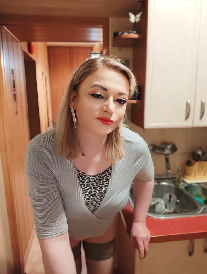 1702696178937.jpg - LonaXXX