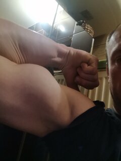 Pani chętna na klapsa?