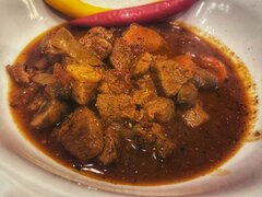 🐈‍⬛🌶️🇭🇺🍄