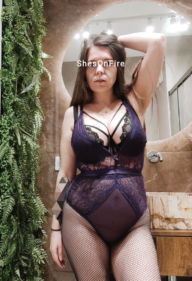 ShesOnFire - zawsze 🔥🔥🔥 - greencouple30