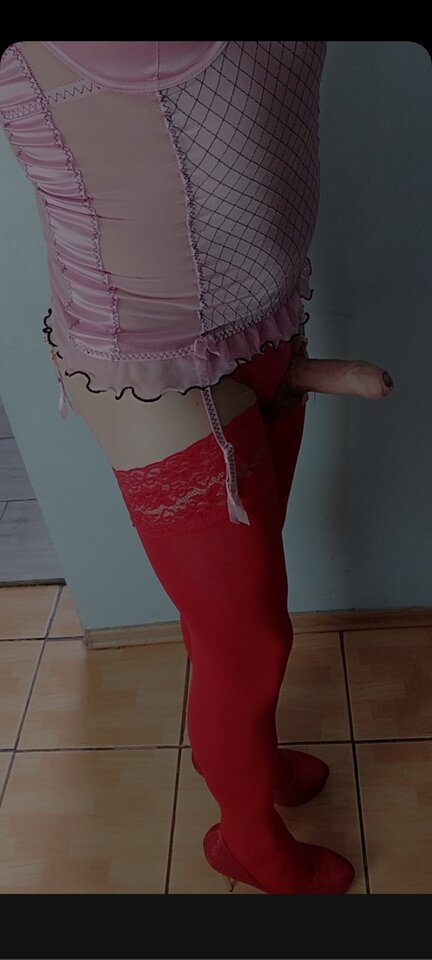 Screenshot_2024-02-02-05-16-49-103_com.miui.gallery.jpg - viki1985