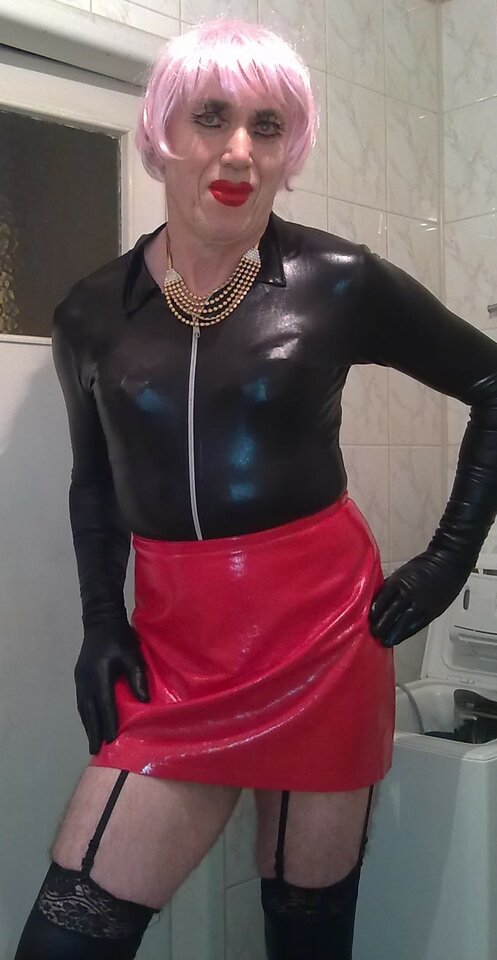 Latexowa suczka trans💋KOCHAM KUTASY🧡 - szmineczkatrans