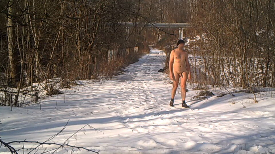 IMAG0005.AVI_snapshot_00.46_[2021.02.20_12.14.44].jpg - Krzysztof_cfnm