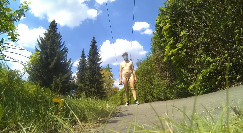 20210513_234851A.mp4_snapshot_00.34_[2021.05.23_09.14.44].jpg - Krzysztof_cfnm