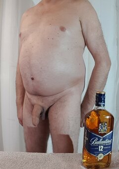 Doszedł nowy drink. 12 latek czekał na mnie !!! (1)