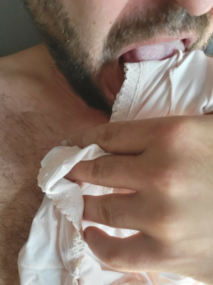 20230930_153700_copy_883x1177.jpg - OtwartyNaTabu