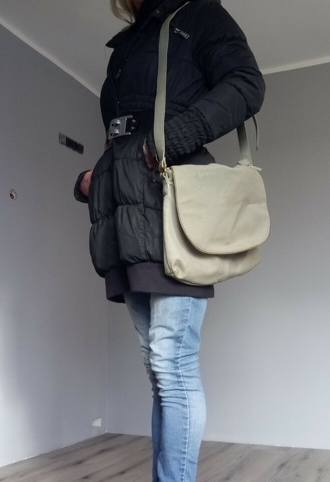 _20240212_145647.JPG - MoniaTransCD