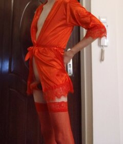 Kto załaduje mi w dupę tak, żeby z niej ciekło?