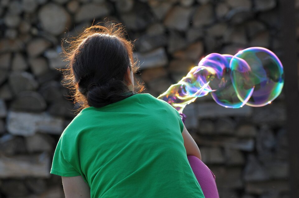 bubbles.jpg - tantoff