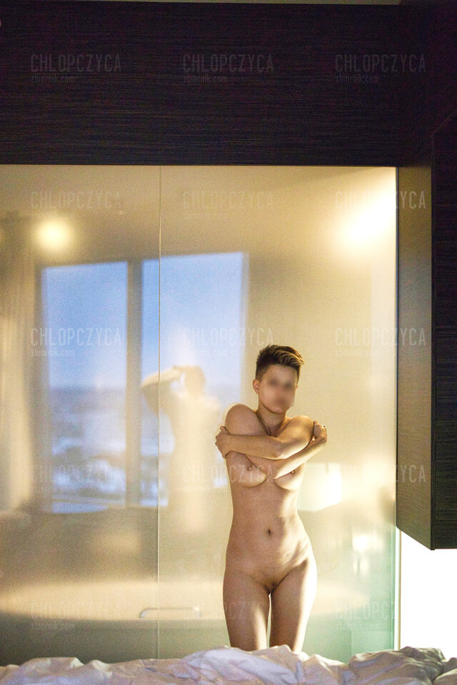 No jak on mógł mi zrobić zdjęcie...?! a ja taka nieuczesana! - chlopczyca