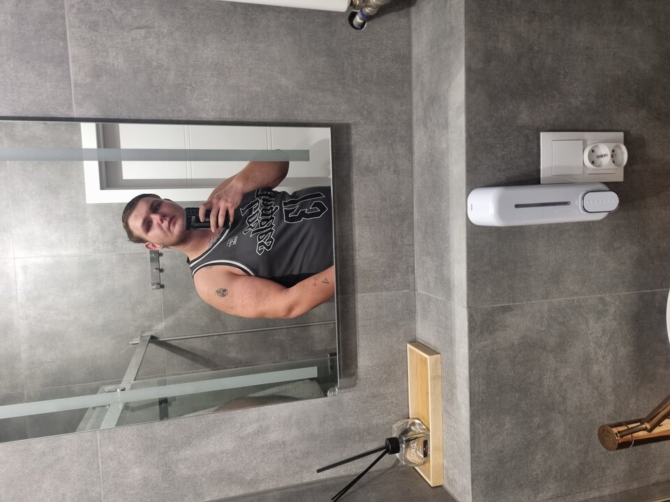 1000004908.jpg - S3CRETLOV3R