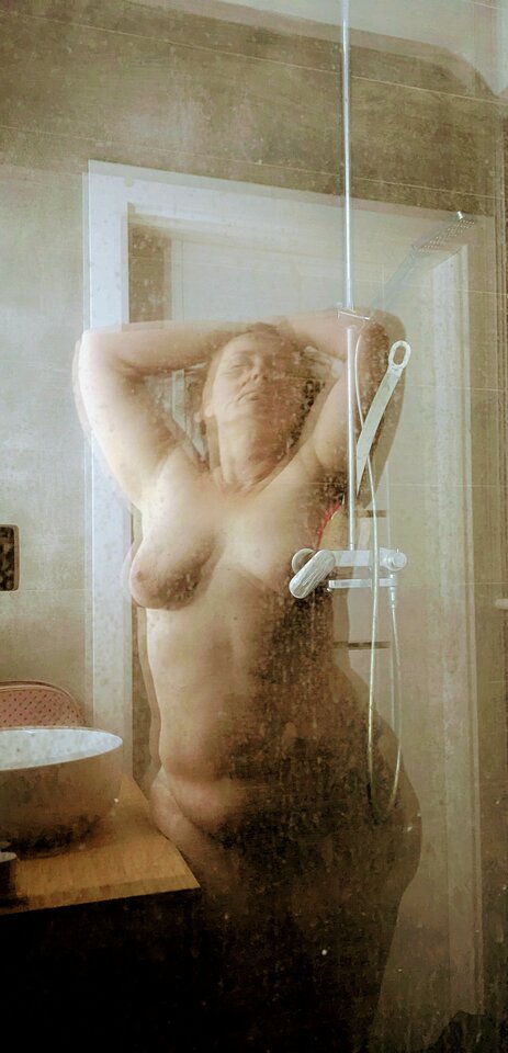 1000017576.jpg - bmy