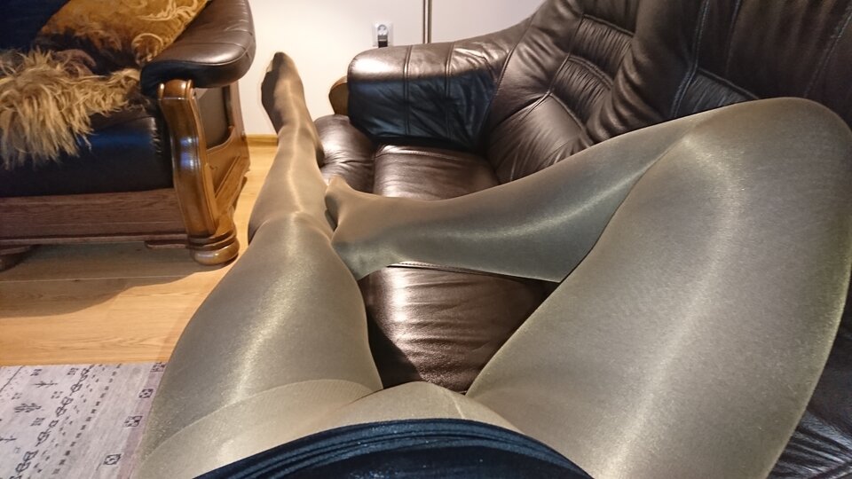 DSC_0083.JPG - Nylonforever2025