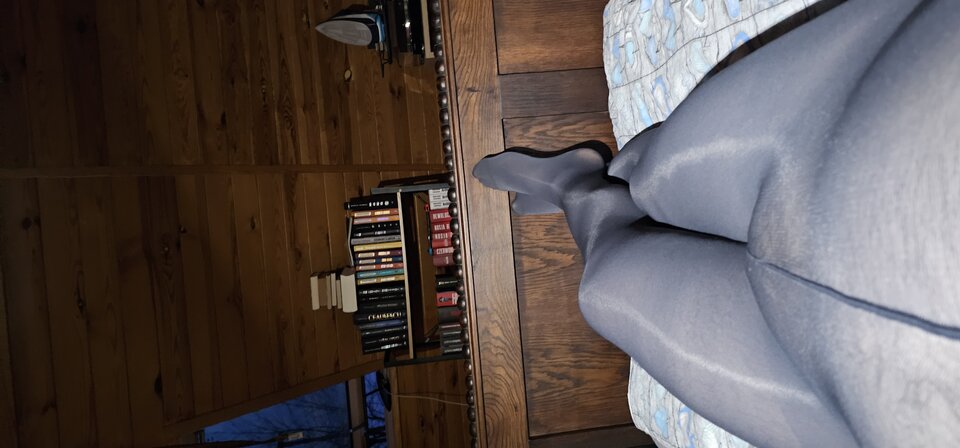 1000016945.jpg - Nylonforever2025