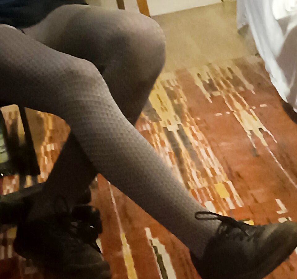 W rajstopach na zimną porę roku 😄💕👙💅 - Gregorja